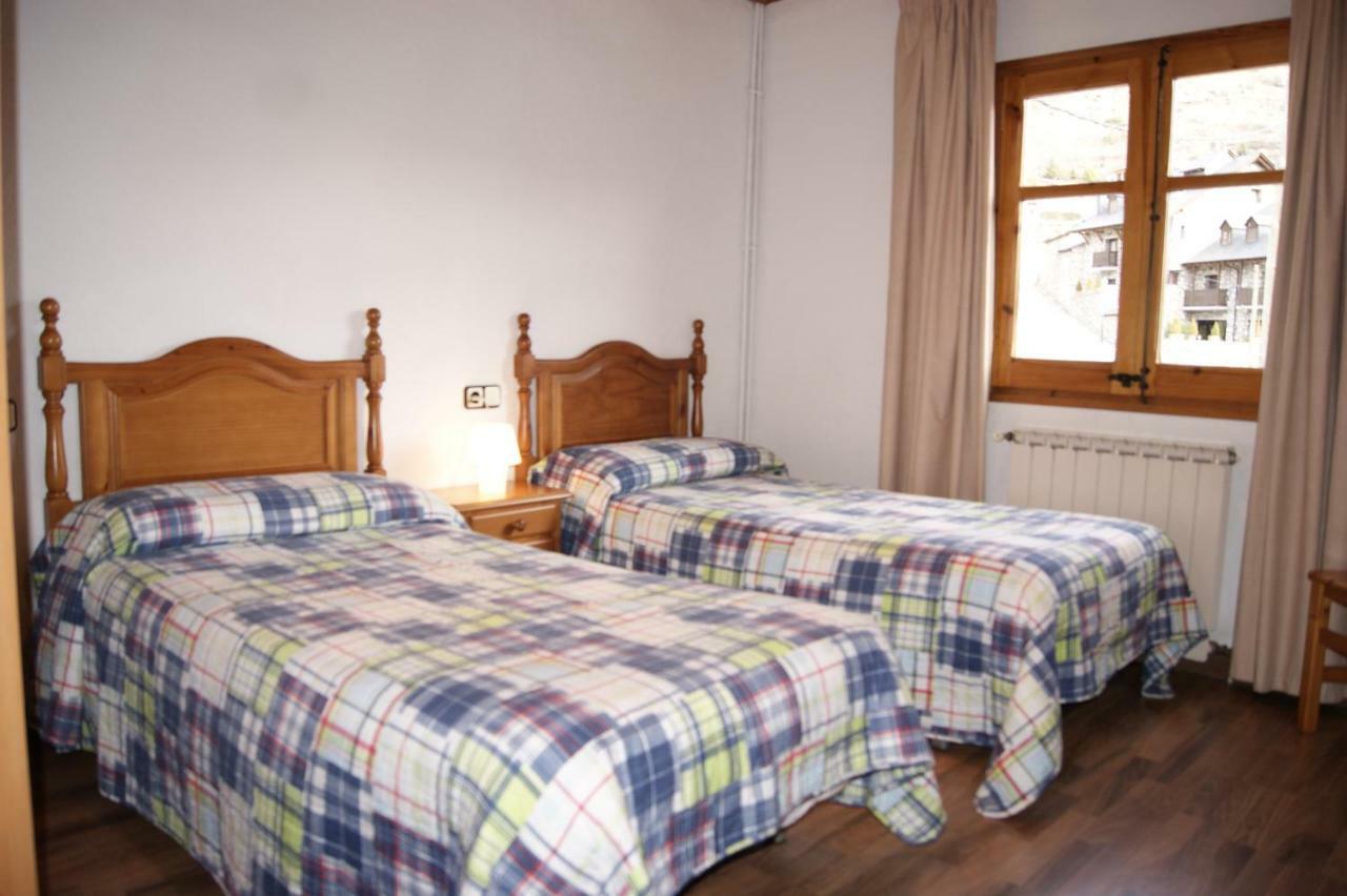 Apartaments Pont Romanic Espot Exteriér fotografie